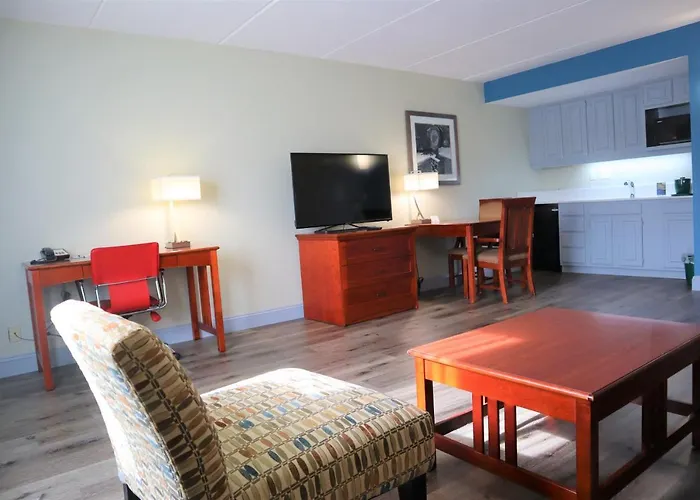 Baymont By Wyndham Norcross Atlanta